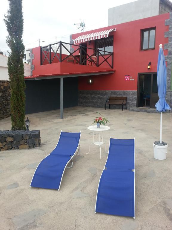 La Bodega ξενώνας Los Llanillos Εξωτερικό φωτογραφία