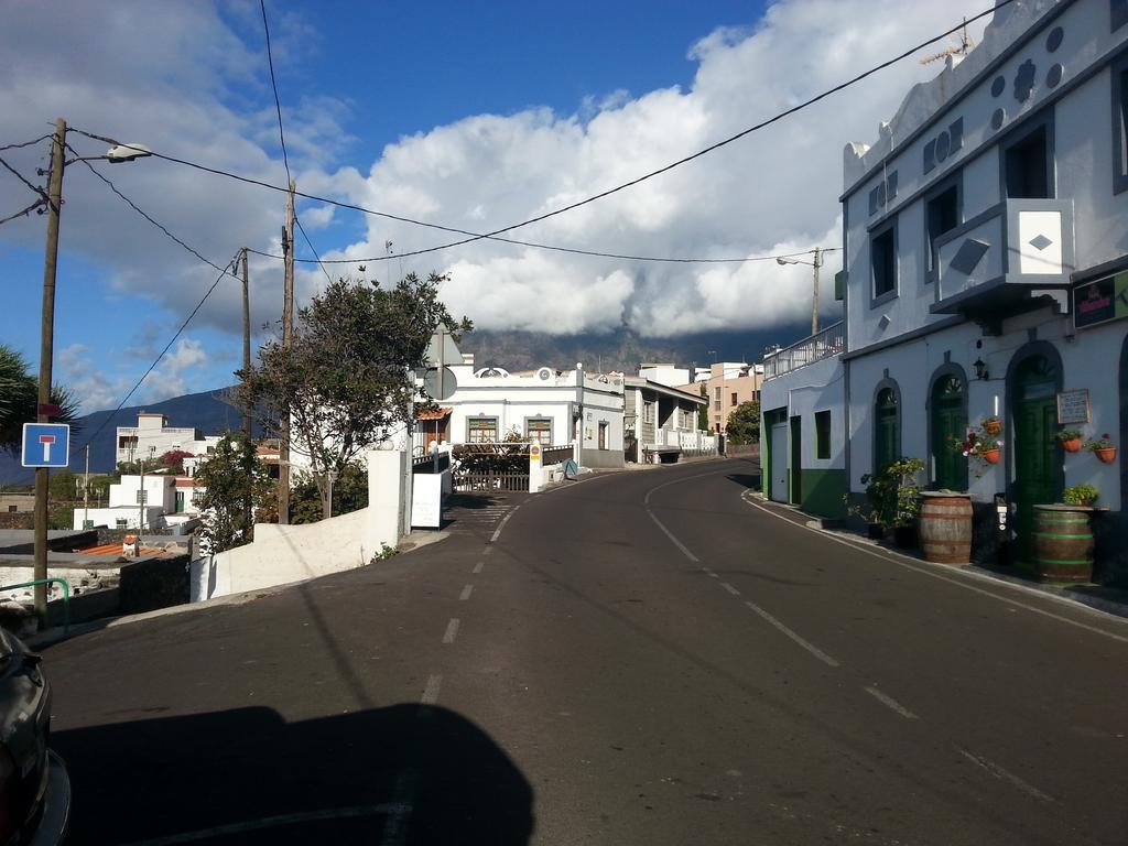 La Bodega ξενώνας Los Llanillos Εξωτερικό φωτογραφία